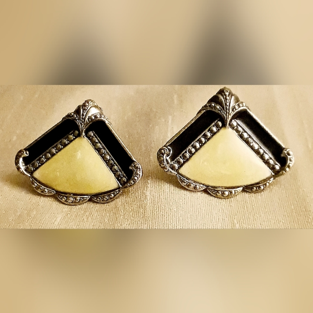 Vintage Art Deco Earrings By Avon